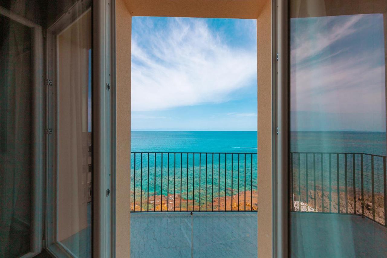 Suite Bordonaro Luxury Apartments Cefalù Exteriör bild