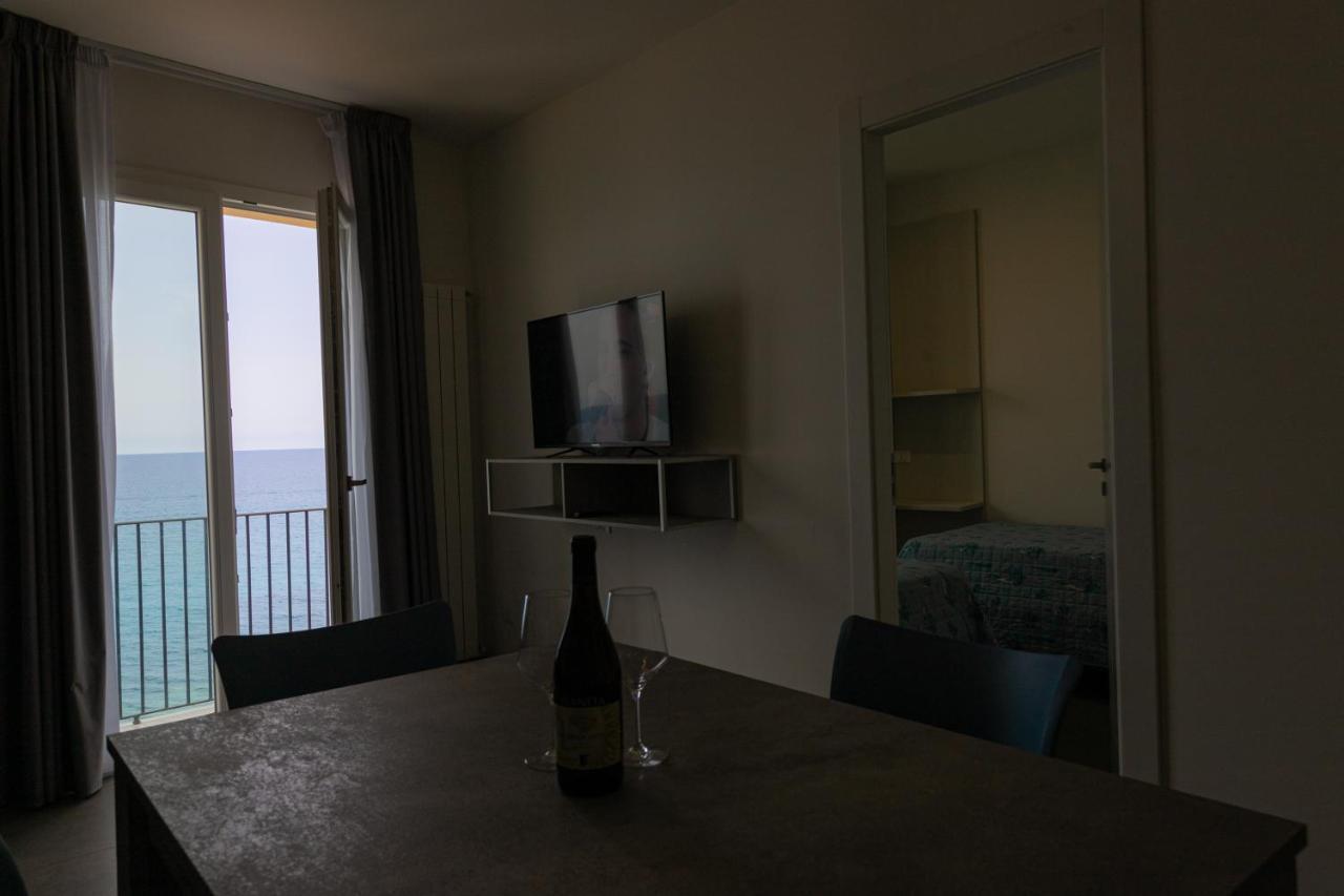 Suite Bordonaro Luxury Apartments Cefalù Exteriör bild